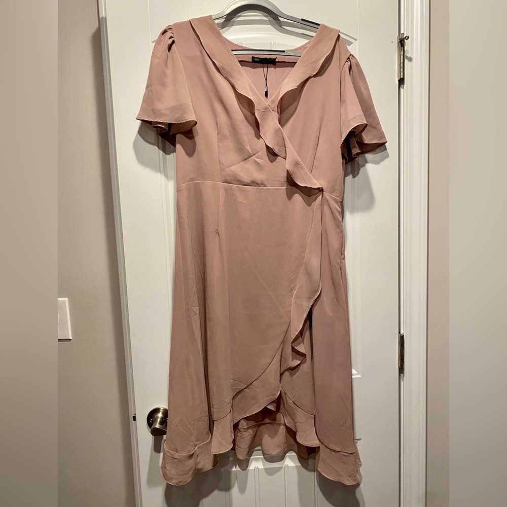 NWOT Mauve Semi Formal Dress V Neck Ruffles